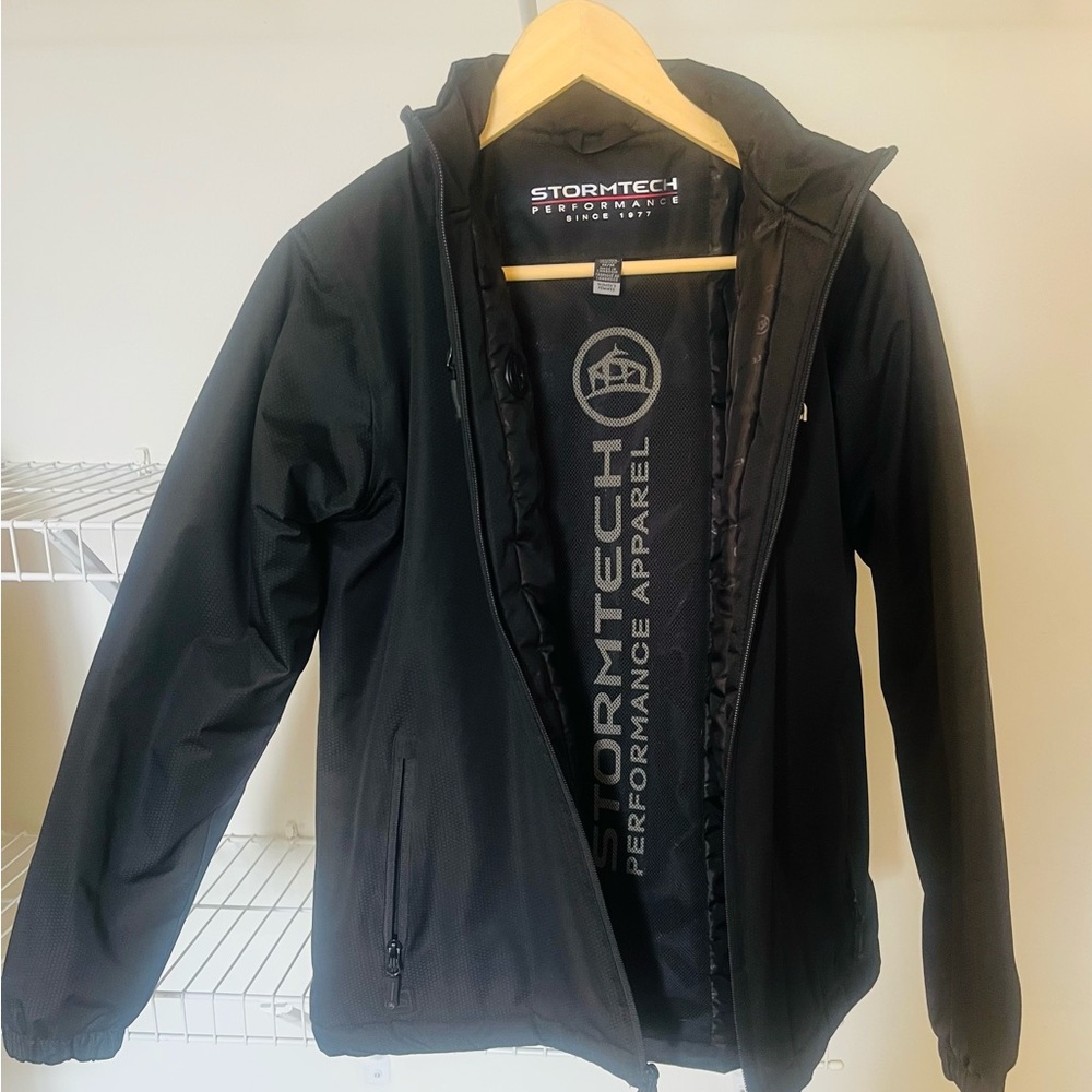 Stormtech Women’s Softshell Windbreaker Jacket Me… - image 3